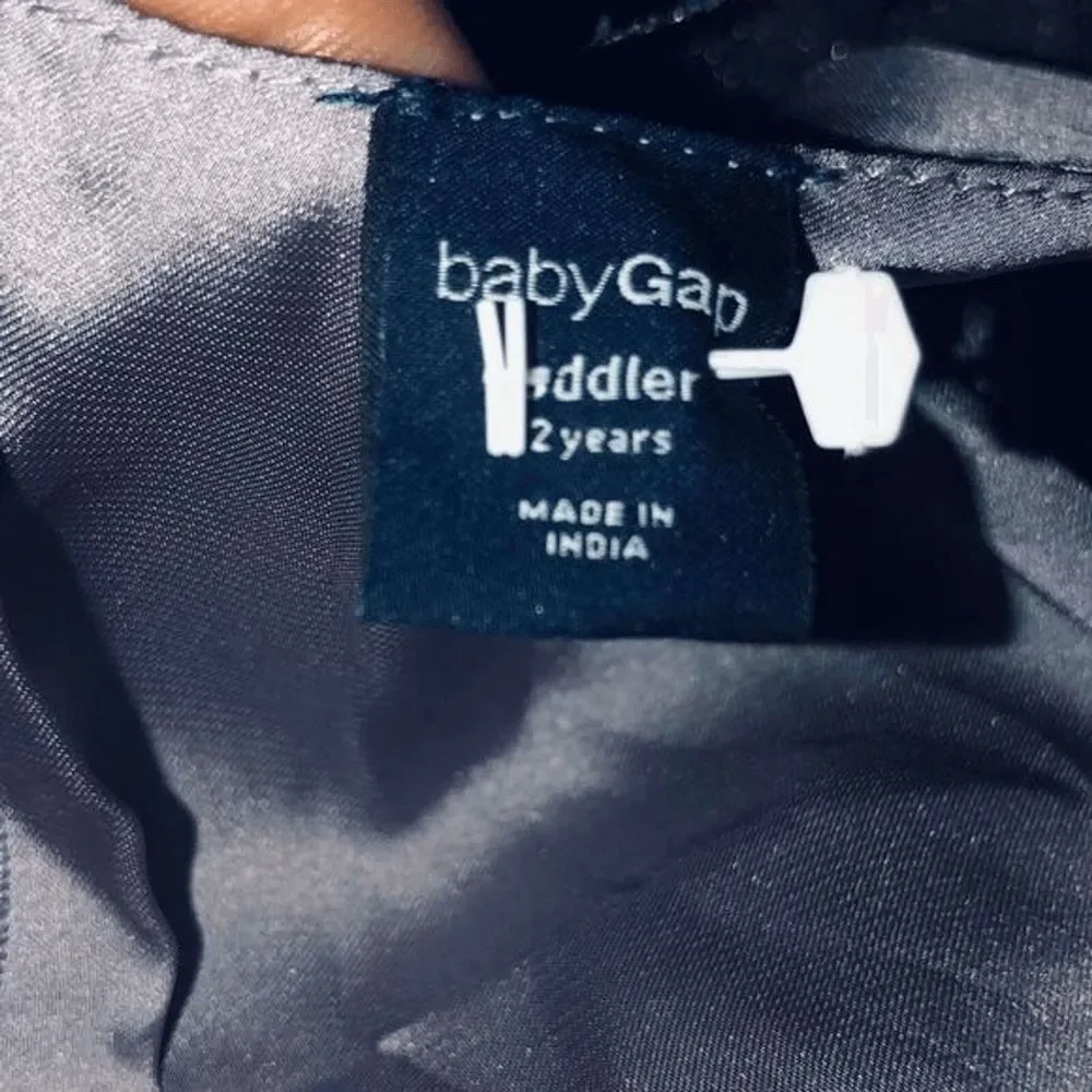 Baby gap 2T grey dress, with glittery tulle ruffles